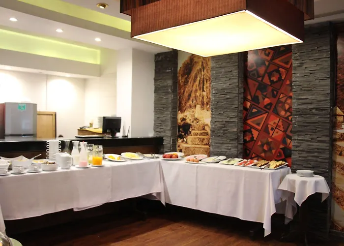 Hotel Inti Punku &