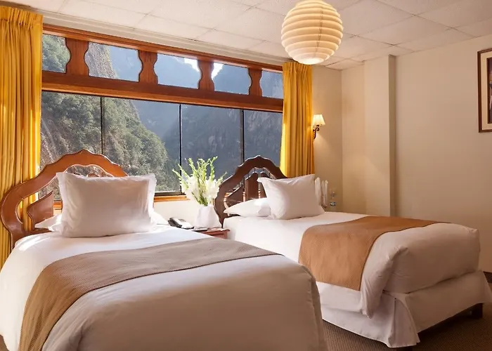 Inti Punku & Hotel Machu Picchu